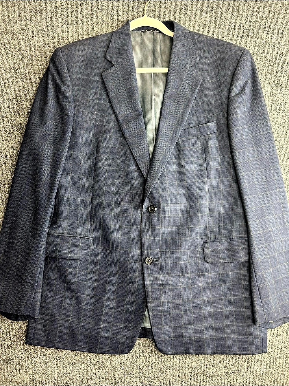 Jack Victor Collection Plaid Wool Sport Coat in Blue & Gray Like New